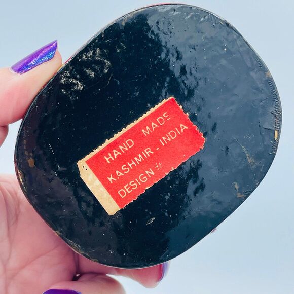 Vintage Hand Painted Wooden Laquered Unique Unicorn Trinket Box Kashmir 1940s - Picture 5 of 11